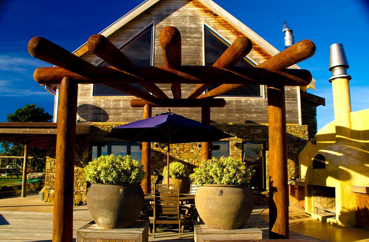 Tree House Lodge Bed & Breakfast Cheviot Экстерьер фото