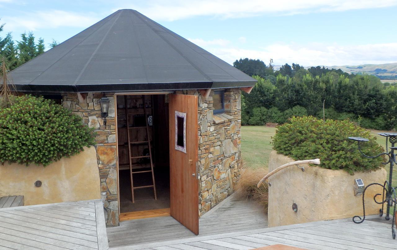 Tree House Lodge Bed & Breakfast Cheviot Экстерьер фото